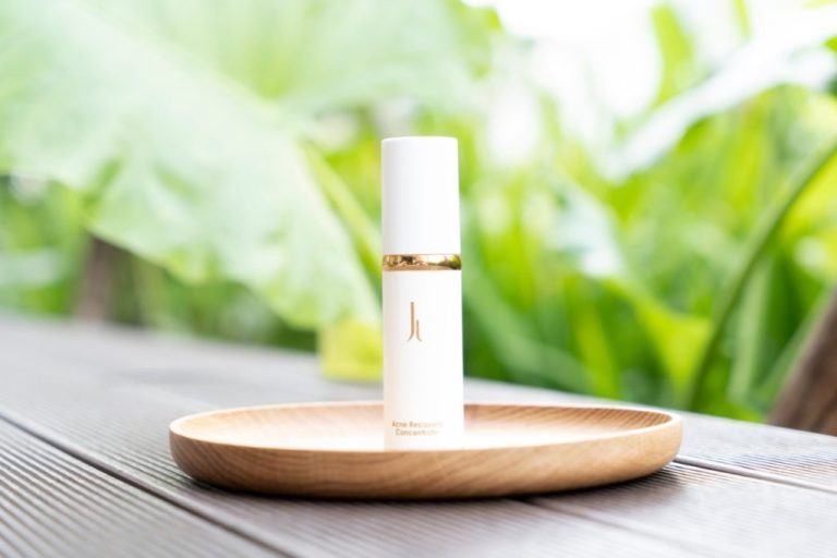 Acne-Free-and-Scarless-Skin-with-Micro-Silver-1024x682-1